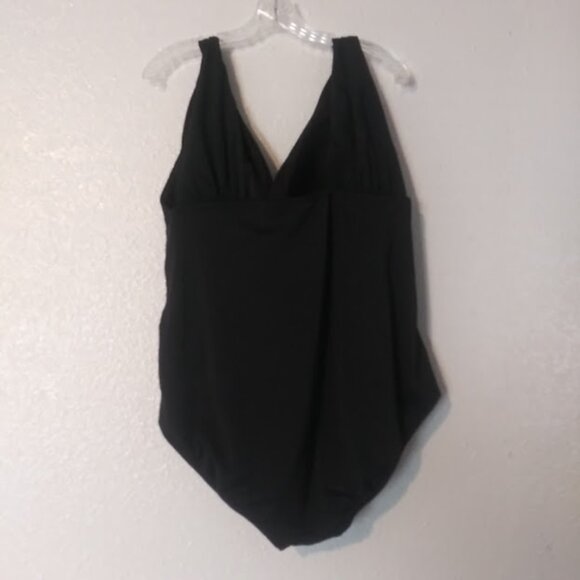 Time and True women's size 2X (20W-22W) black swimsuit - Picture 4 of 12